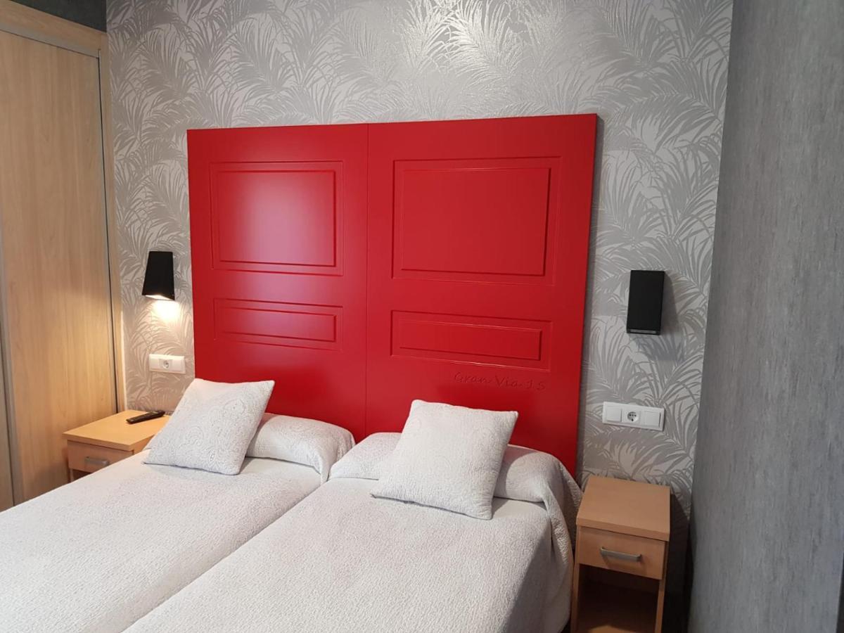 Hostal Avenida Μαδρίτη Εξωτερικό φωτογραφία