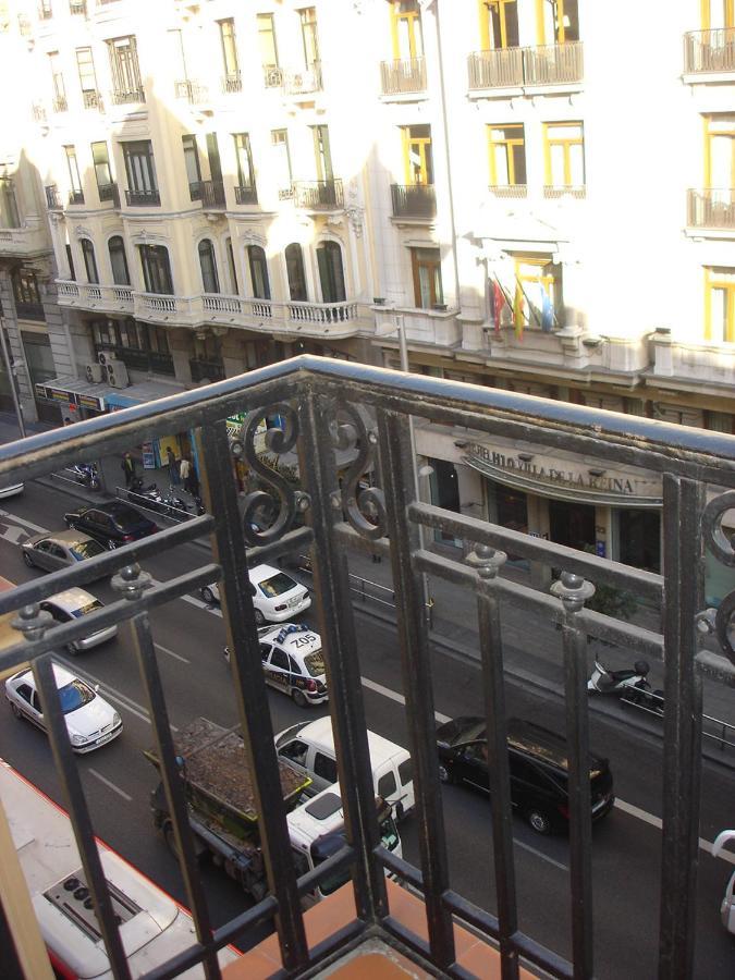 Hostal Avenida Μαδρίτη Εξωτερικό φωτογραφία