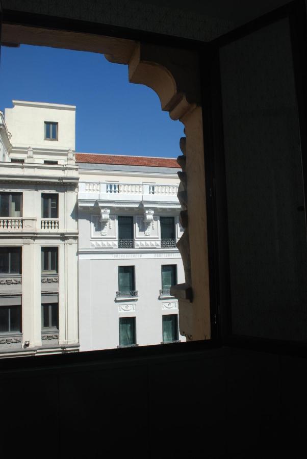 Hostal Avenida Μαδρίτη Εξωτερικό φωτογραφία