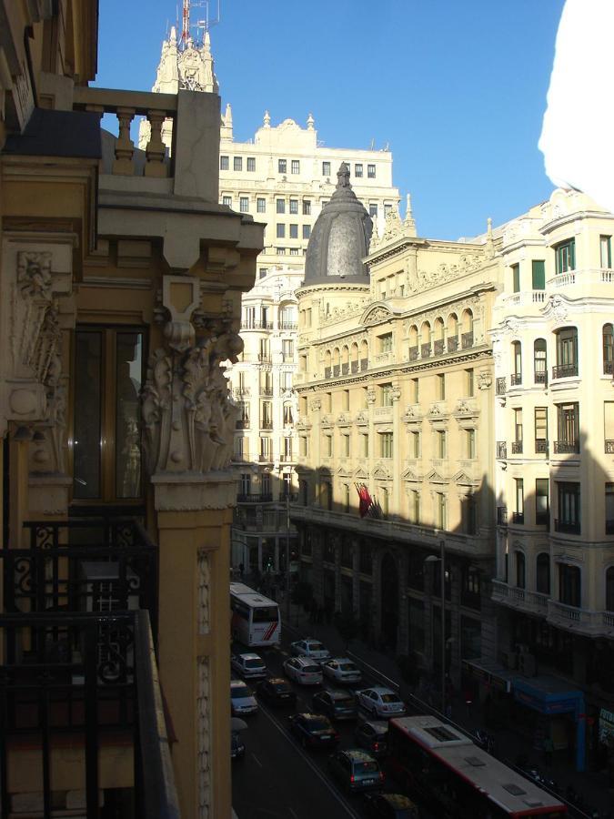 Hostal Avenida Μαδρίτη Εξωτερικό φωτογραφία