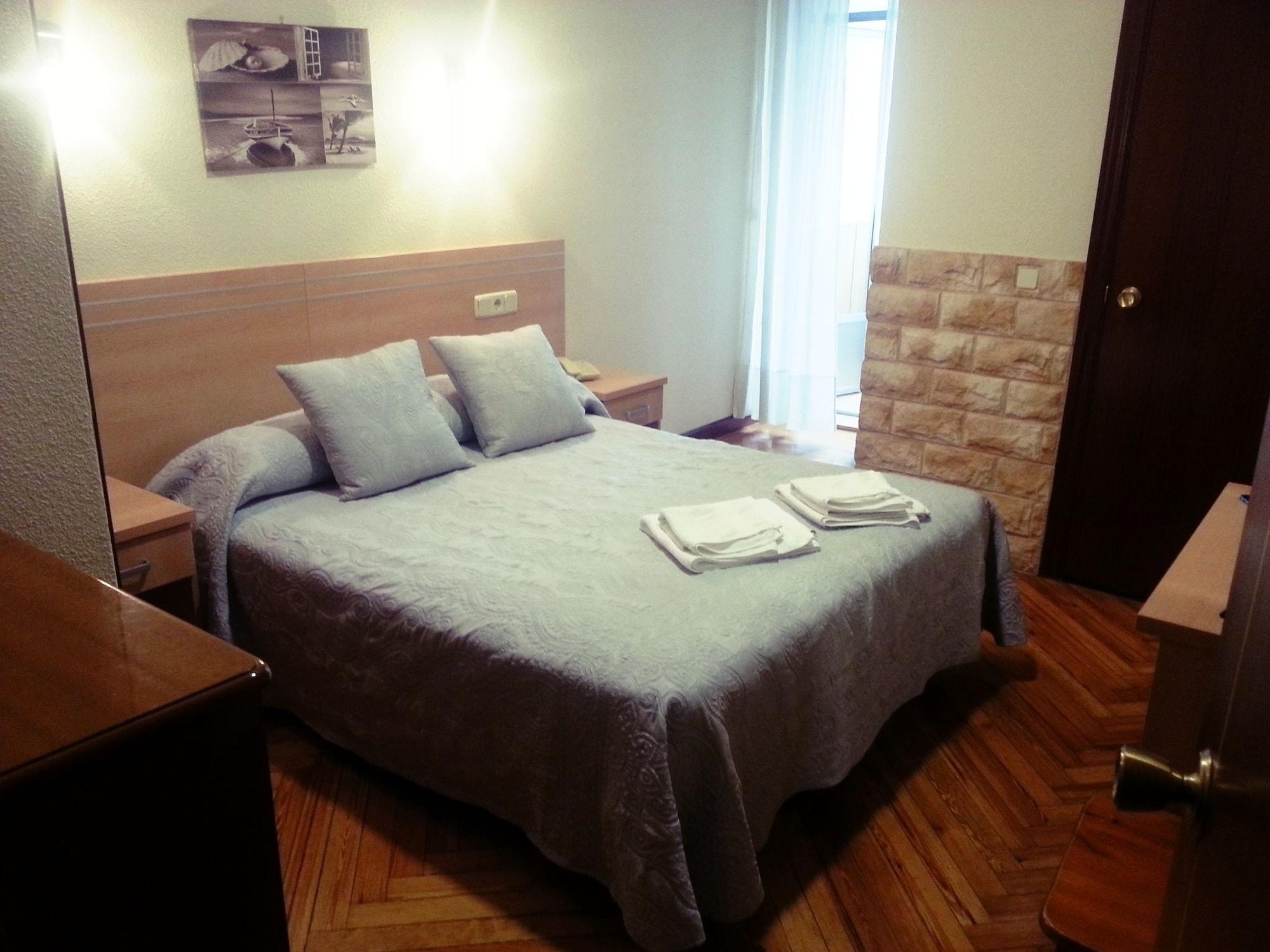 Hostal Avenida Μαδρίτη Εξωτερικό φωτογραφία