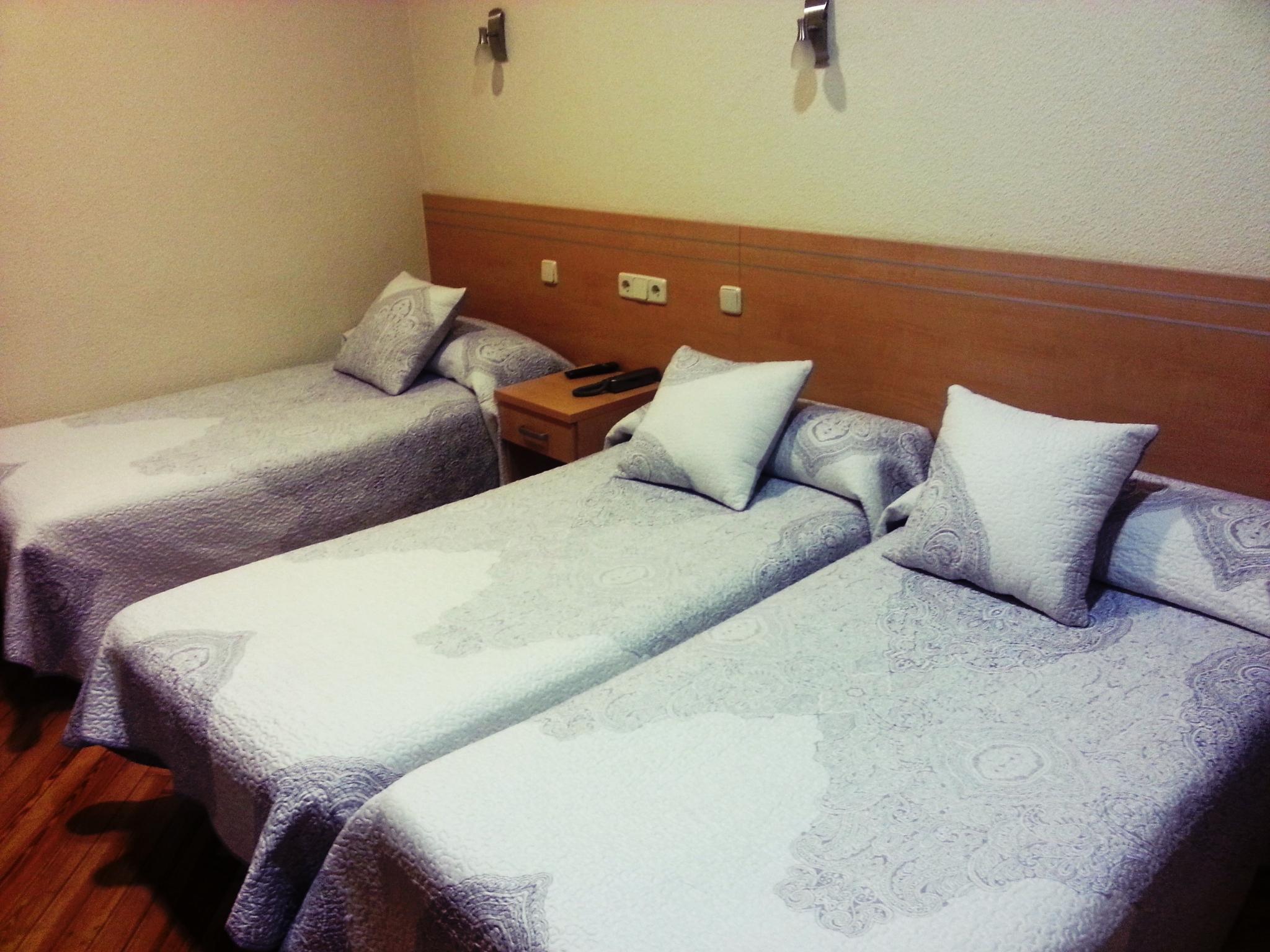 Hostal Avenida Μαδρίτη Εξωτερικό φωτογραφία